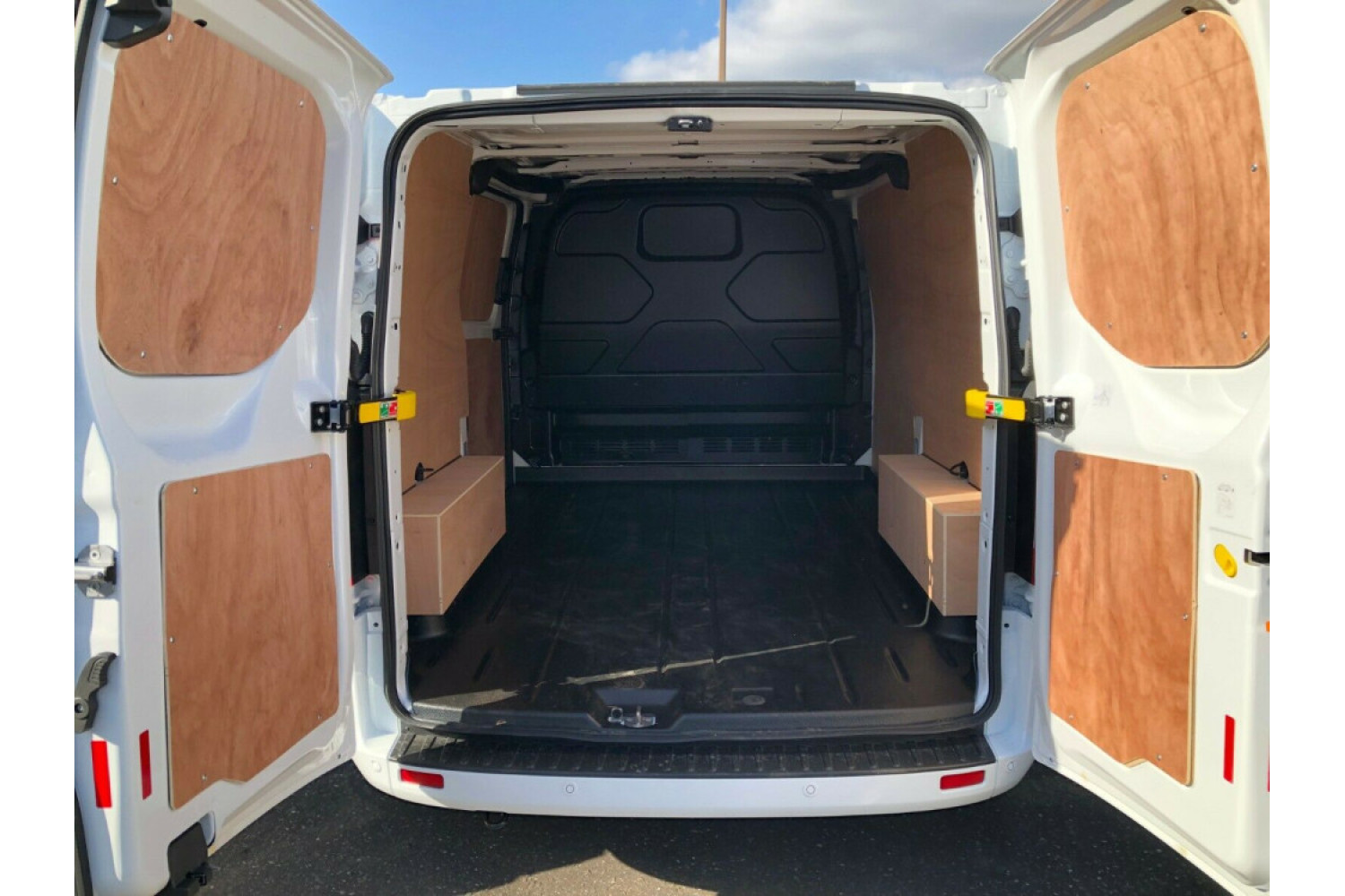 Ford Transit Custom SWB Ply Lining Kit