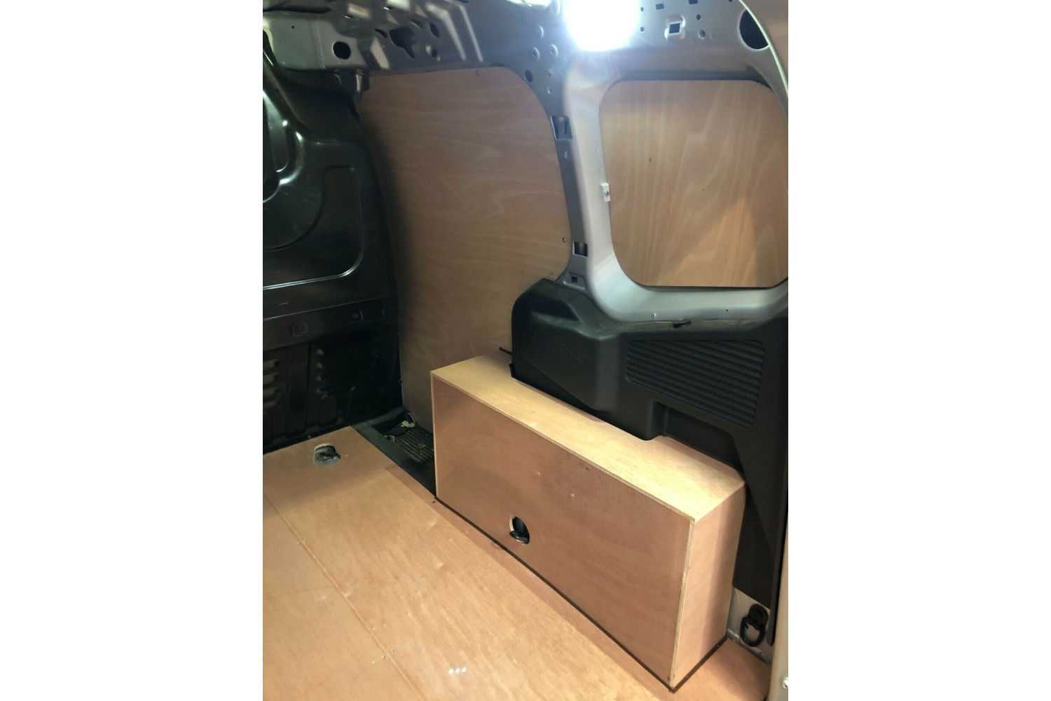 Ford Courier Ply Lining Kit 2014>