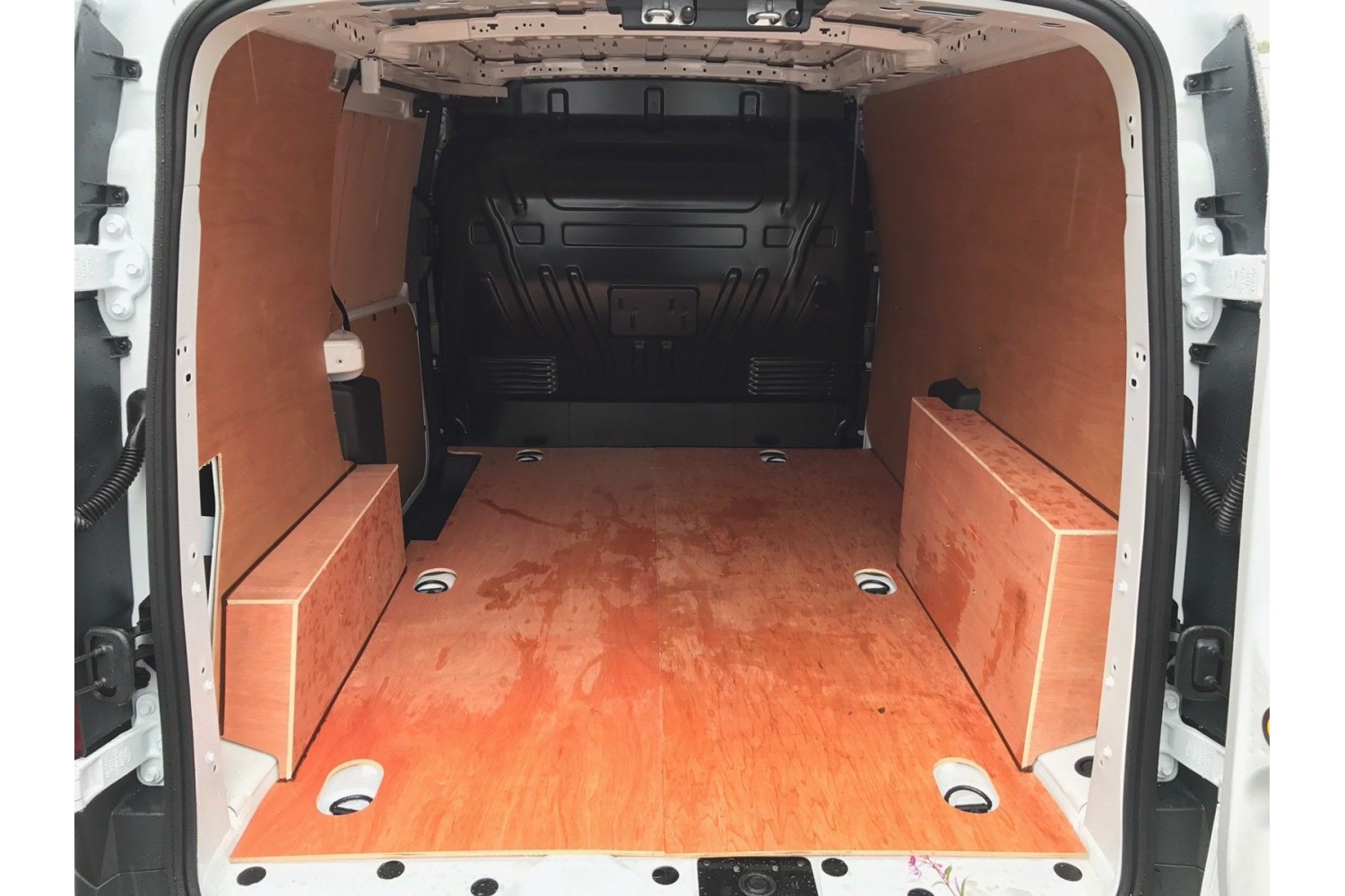 Ford Connect L1 SWB Ply Lining Kit 2014>