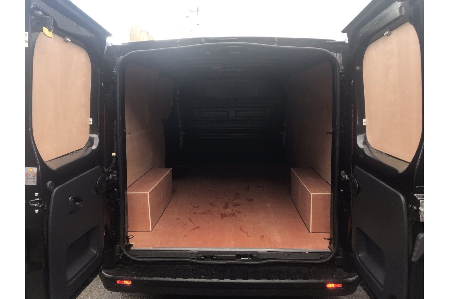 Nissan NV300 L2 LWB Ply Lining Kit 2016>